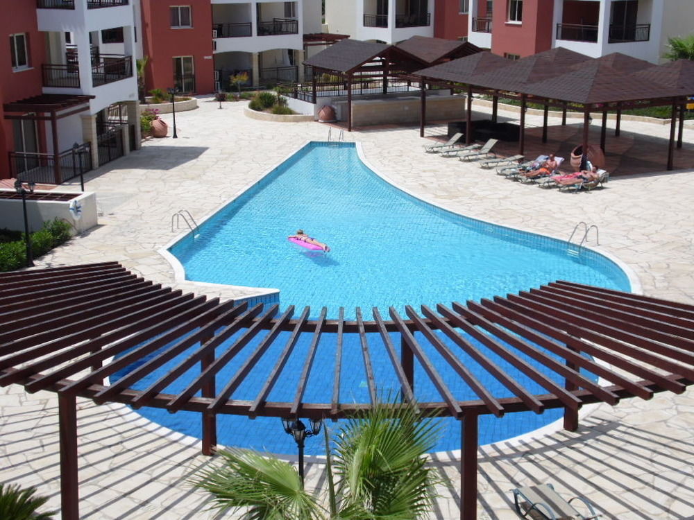 Adriana Holiday Resort Paphos Esterno foto